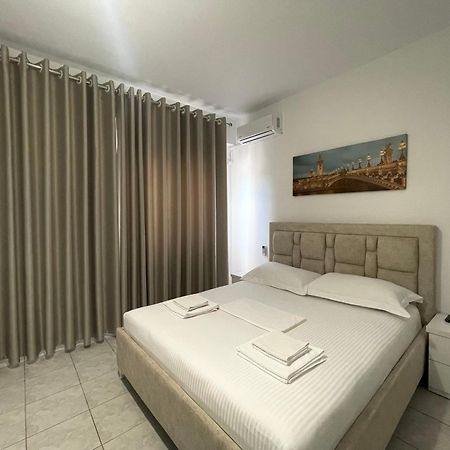 Joni Apartments كساميل المظهر الخارجي الصورة