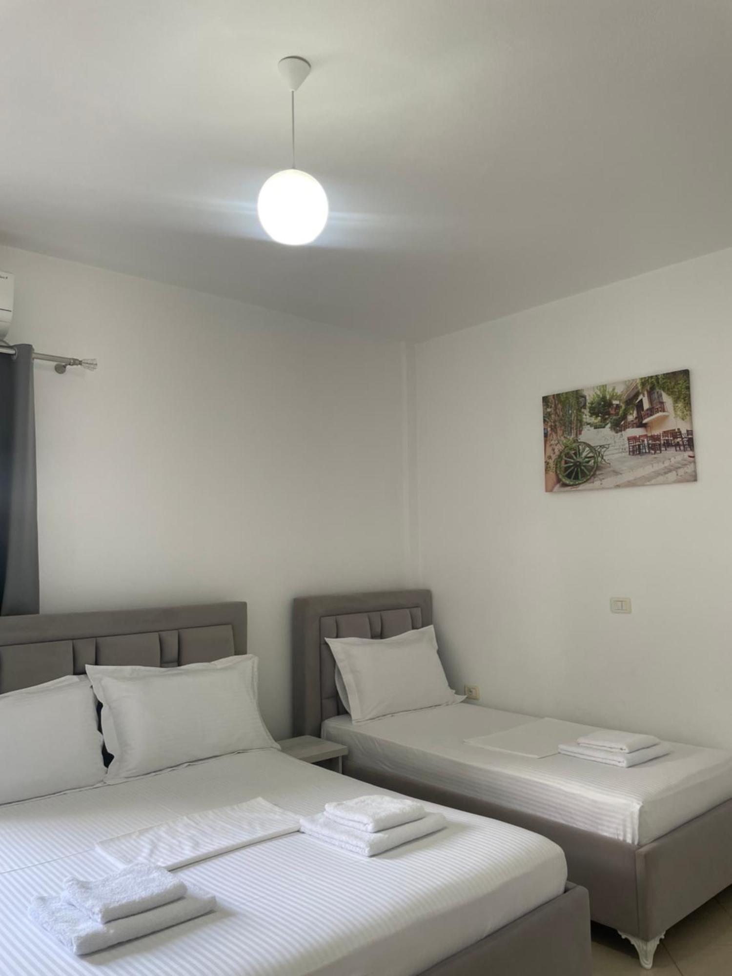 Joni Apartments كساميل المظهر الخارجي الصورة