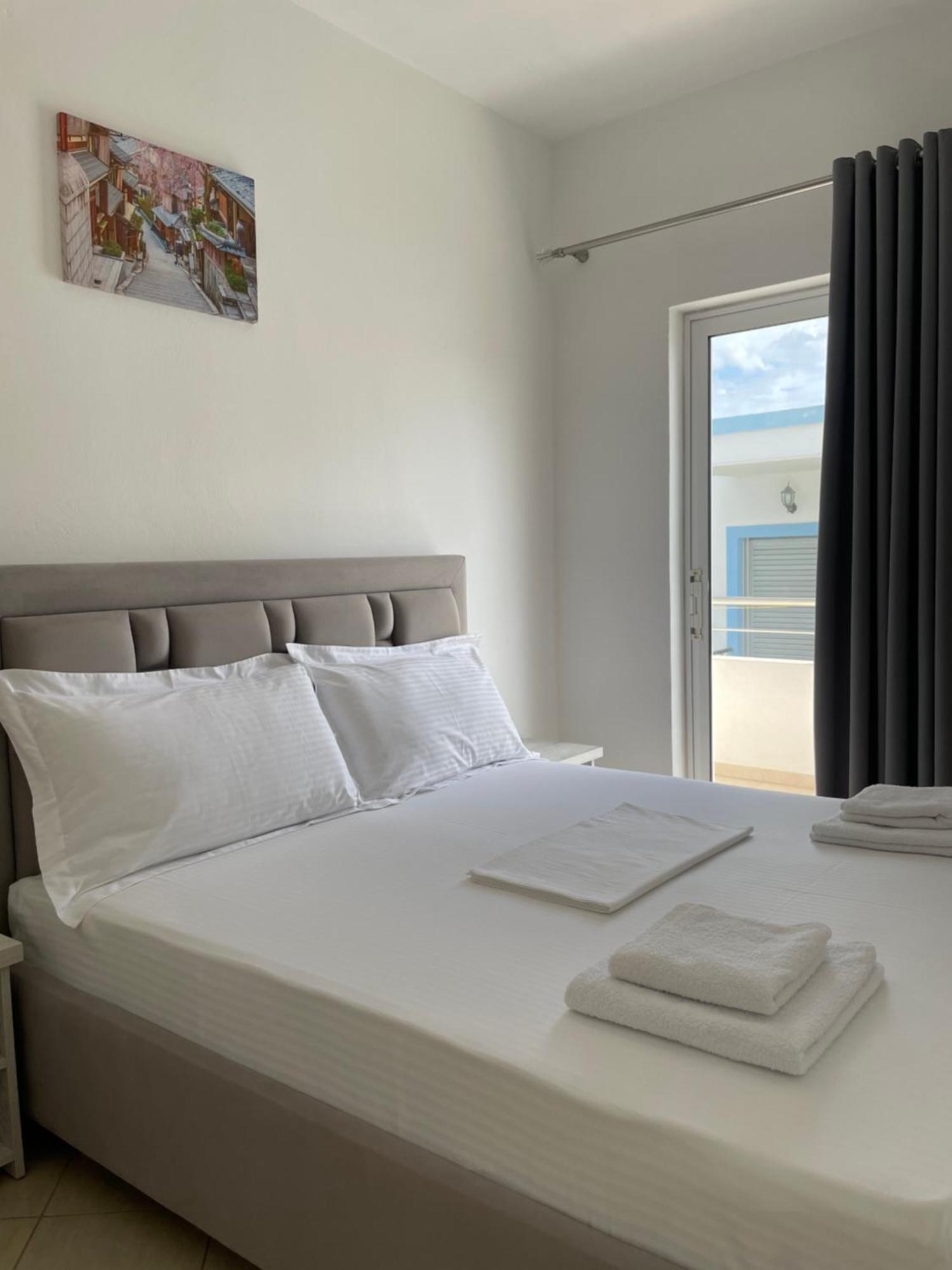 Joni Apartments كساميل المظهر الخارجي الصورة